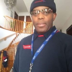 Meet your Posher, Julian